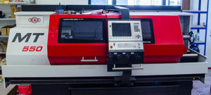 Horizontální CNC stroj