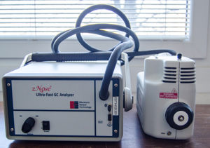 Přístroj pro měření radonu a plynový chromatograf